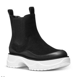 NEW MICHAEL Michael Kors Women's US Size 8 Dupree Chelsea Boot, Black/White